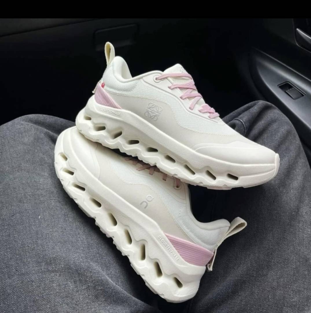 Loewe X cloud tilt 2.0 pink