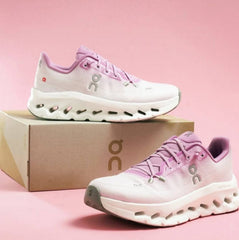 On Cloud Tilt Running Bloom Sakura Pink