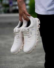 On Running Cloud 6 WaterProof Pelican Ghost Pearl Cream 1317