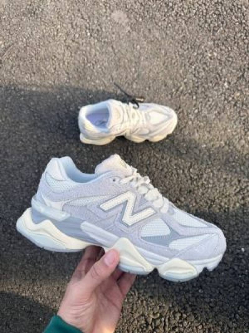 New Balancee 9060 Quartz Grey