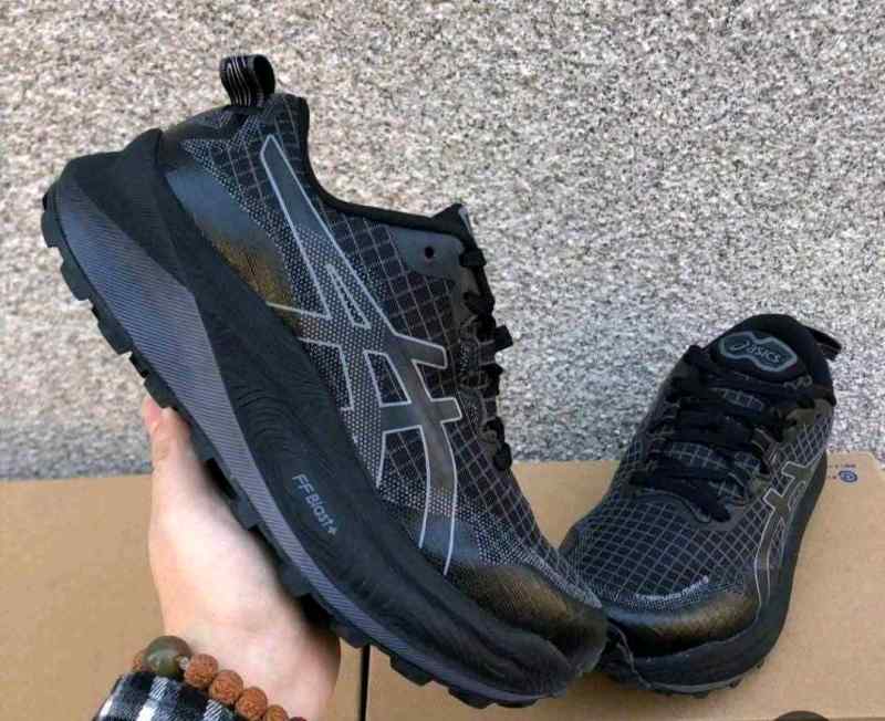 Asics Gel Trabuco Max 3