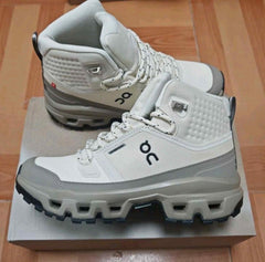 ON CLOUD ROCK mid cream