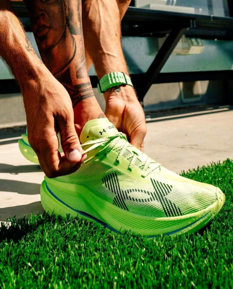 under armor Velociti Elite 3