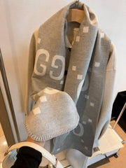 Gucci GG Monogram Grey Wool Scarf With OG Box & Carry Bag
