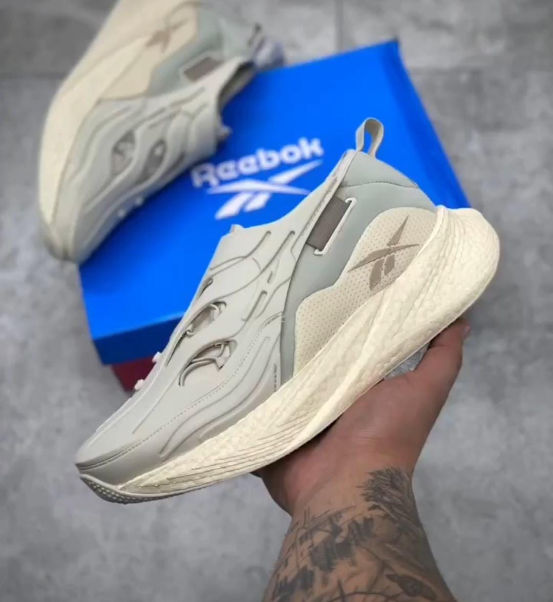 Reebok Floatride X Argus Beige