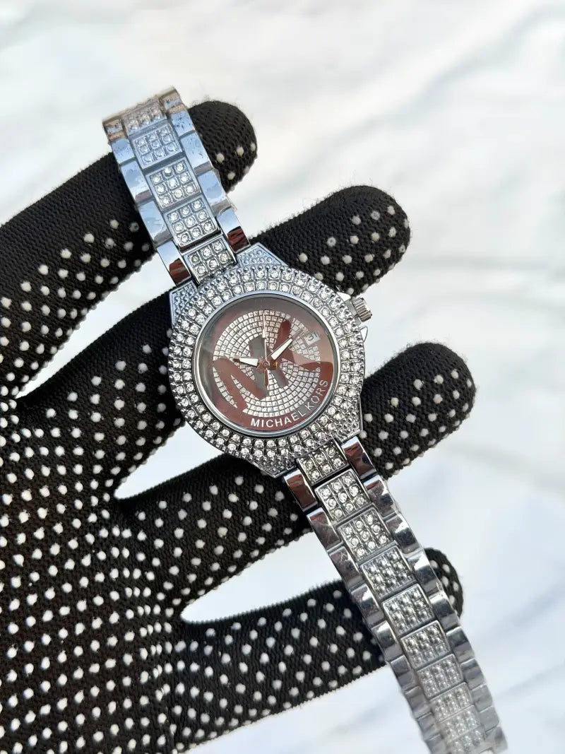 Michael Kors Detactive