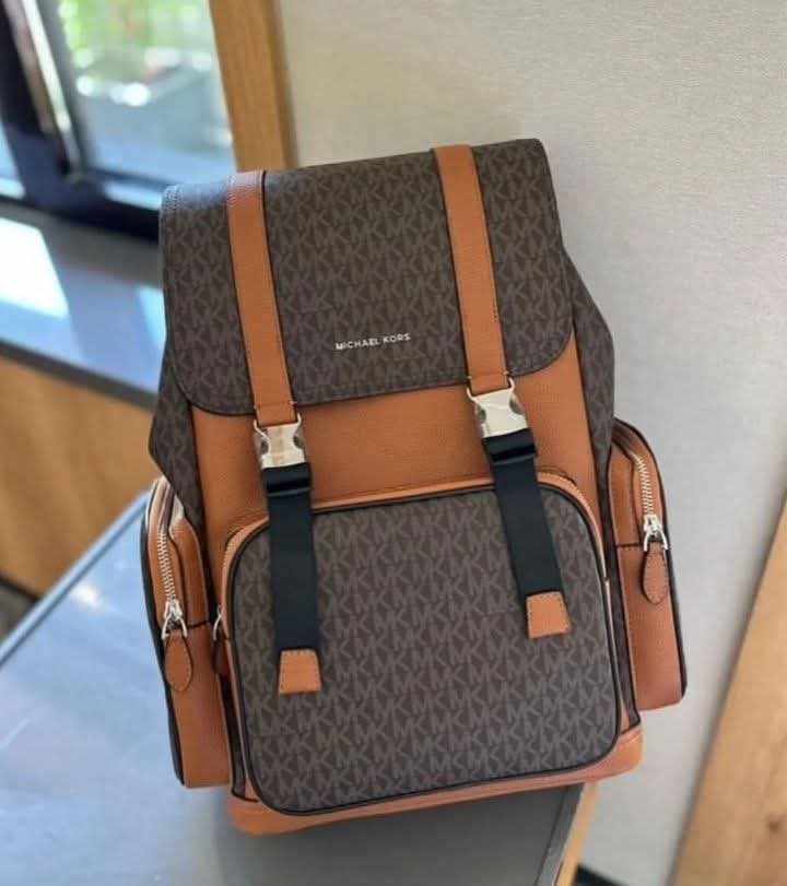 Michael Kors Outlet Unisex Brown Two-Tone High Quality Leather Backpack With Dust Cover Brown Leather