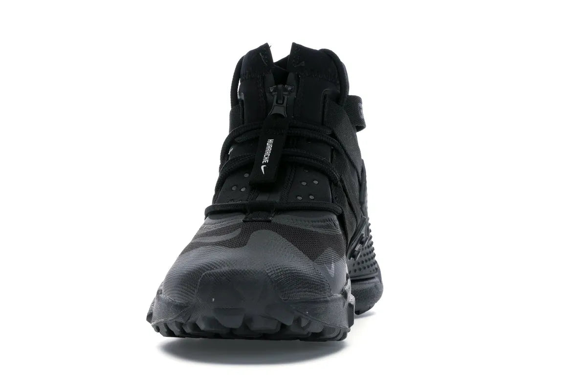 AIR HUARACHE GRIPP TRIPLE BLACK Lebrougesind