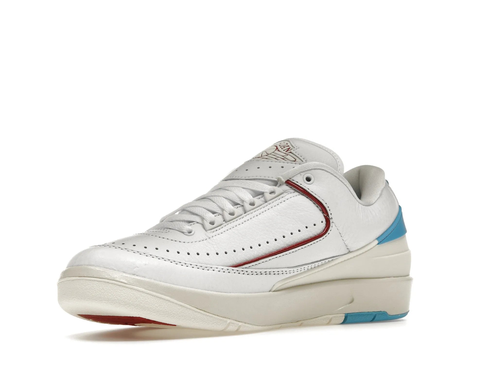 NIKE AIR 2 RETRO LOW NC TO CHICAGO