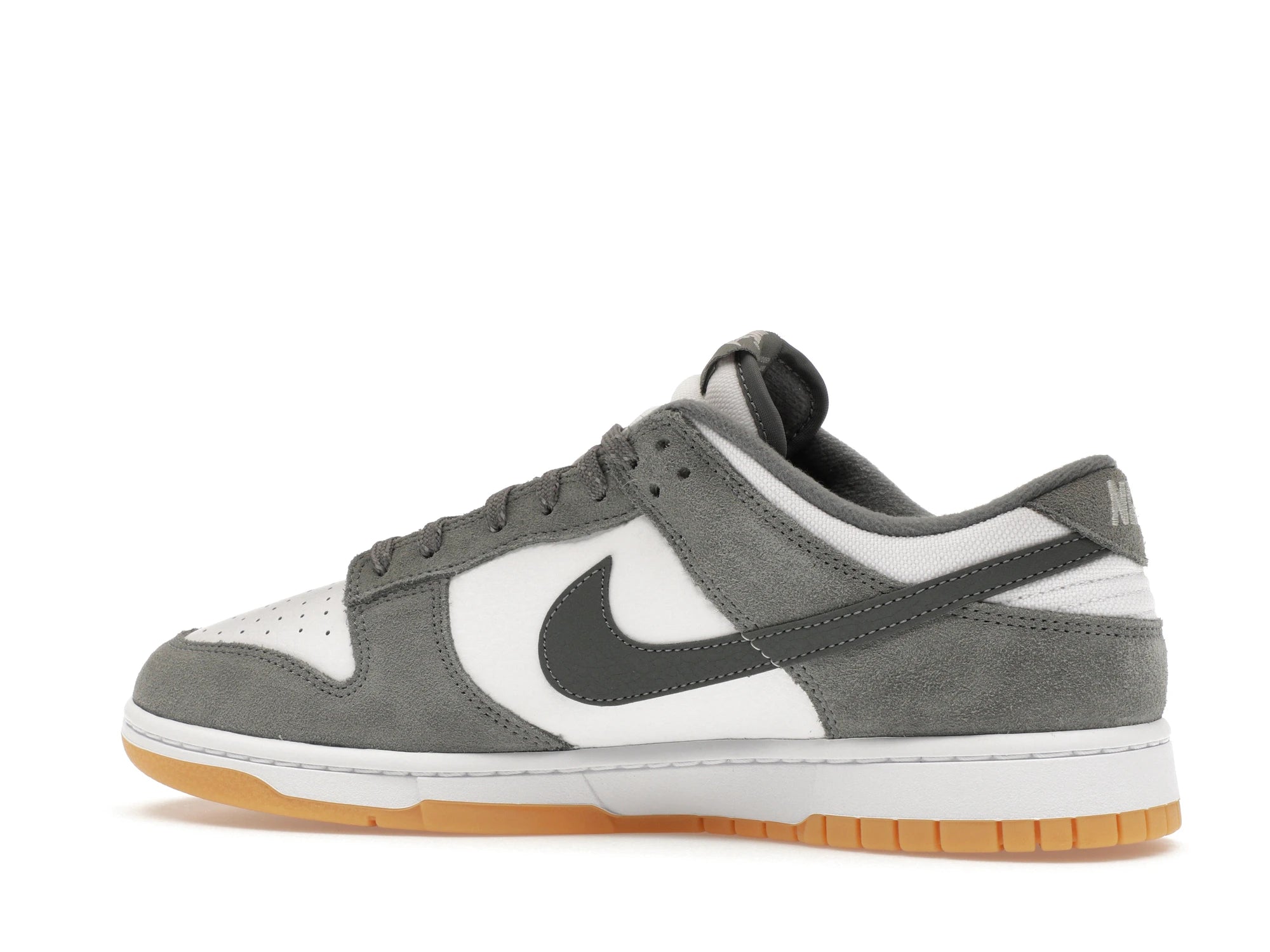 DUNK LOW SMOKE GREY GUM