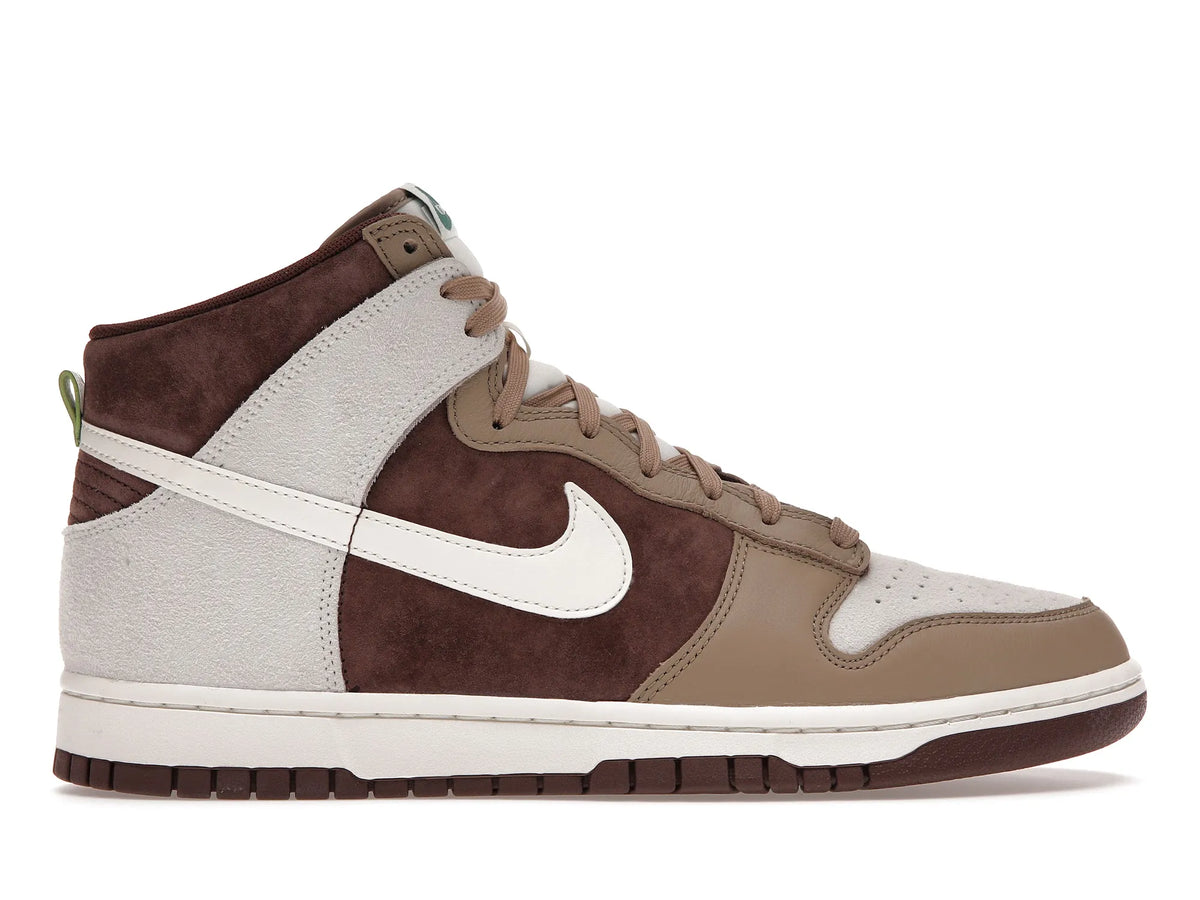 DUNK HIGH LIGHT CHOCOLATE