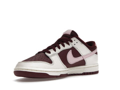 DUNK LOW RETRO PRM VALENTINE‰۪S DAY