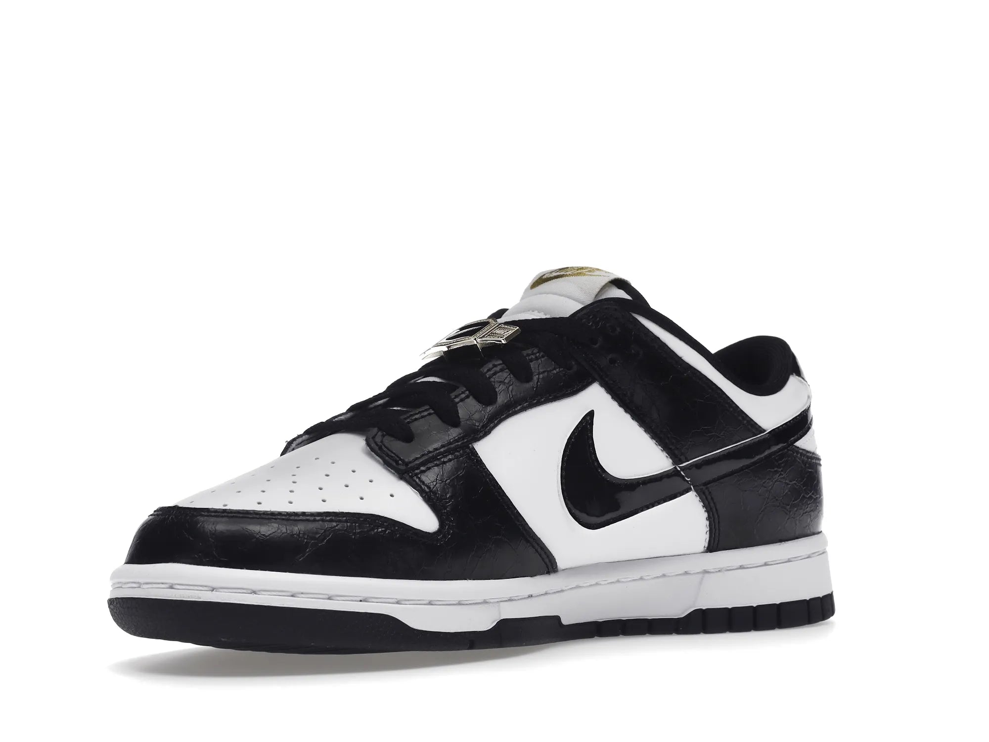 DUNK LOW SE ‰Û÷WORLD CHAMPS‰۪