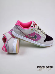 WMNs Nikee Sb dunk Low Spider Gwen