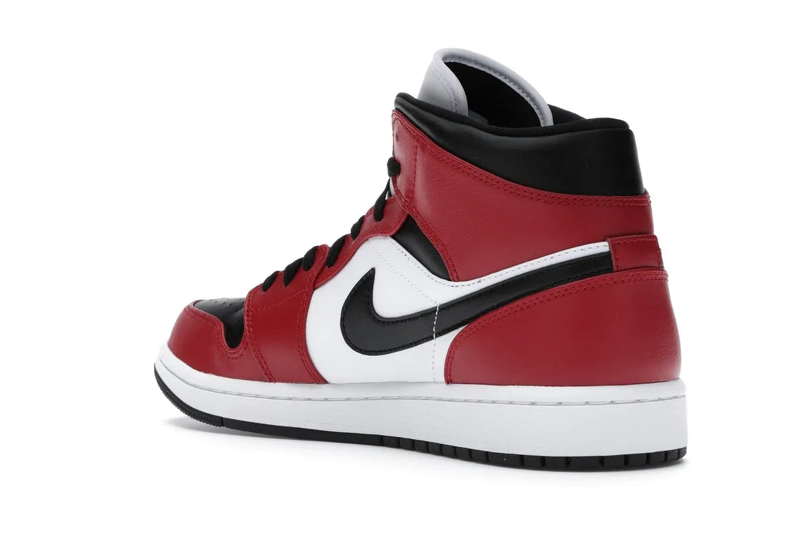 NIKE AIR JORDAN 1 MID CHICAGO TOE