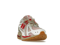 NEW BALANCE 1906R SEA SALT TRUE RED