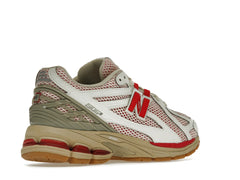 NEW BALANCE 1906R SEA SALT TRUE RED