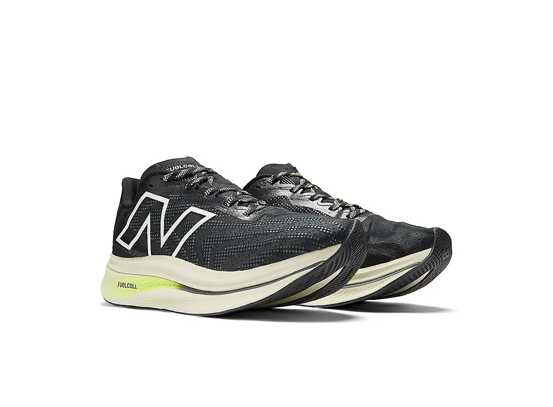 NEW BALANCE FUELCELL SUPERCOMP TRAINER V2 BLACK