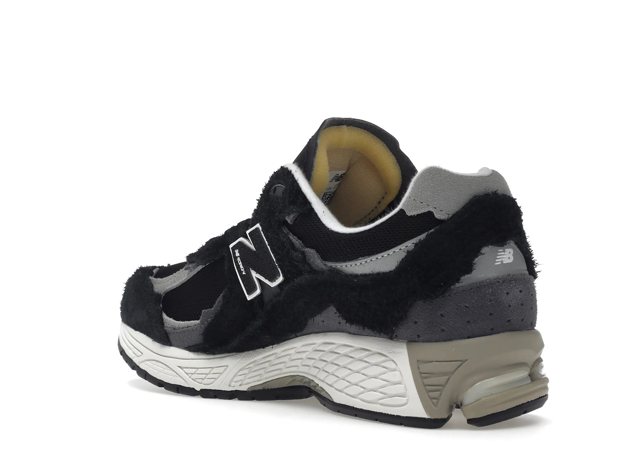 NEW BALANCE 2002R PROTECTION PACK BLACK GREY