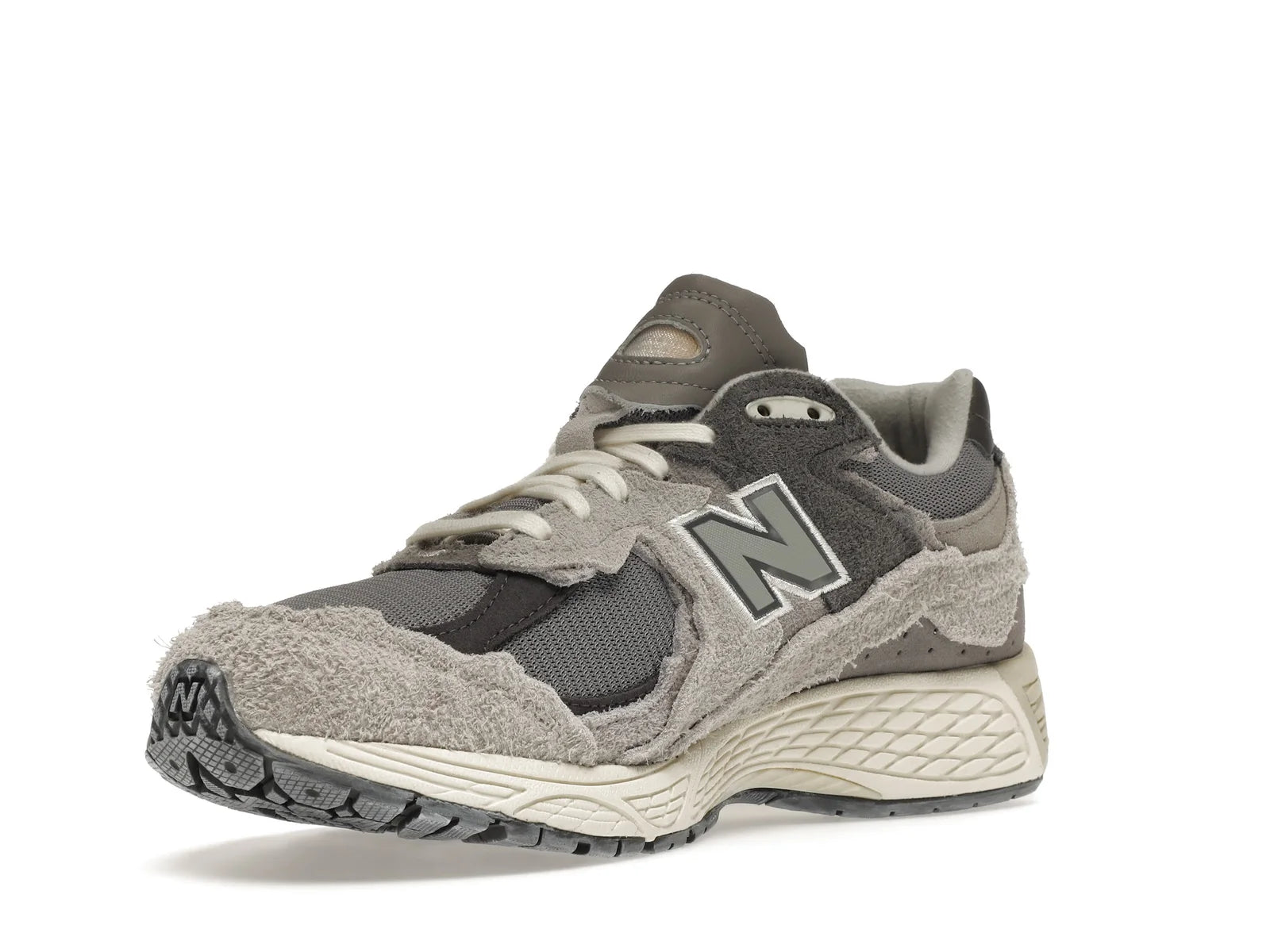 NEW BALANCE 2002R PROTECTION PACK RAIN CLOUD