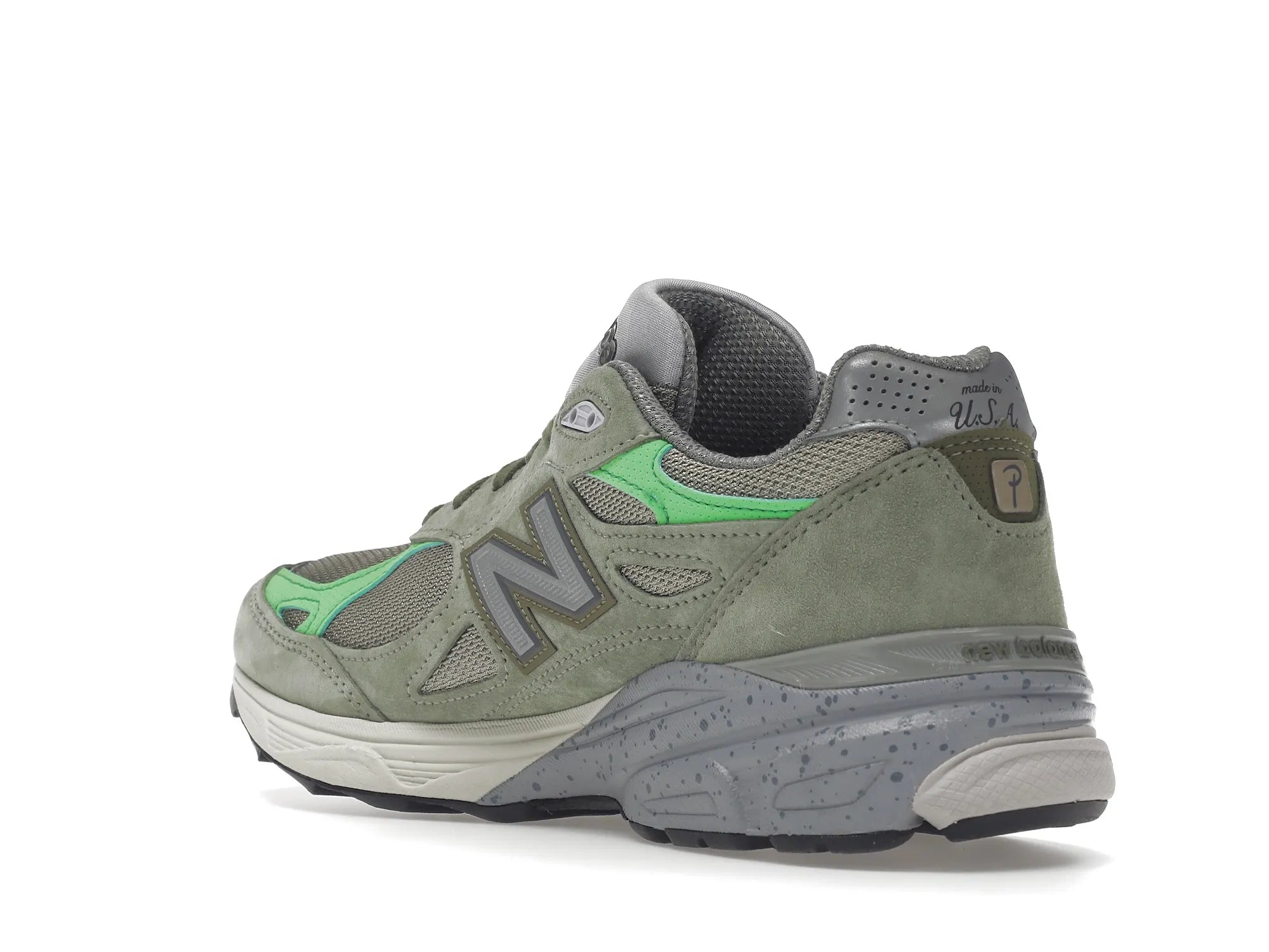 NEW BALANCE X PATTA 990V3 KEEP YOUR FAMILY CLOSE