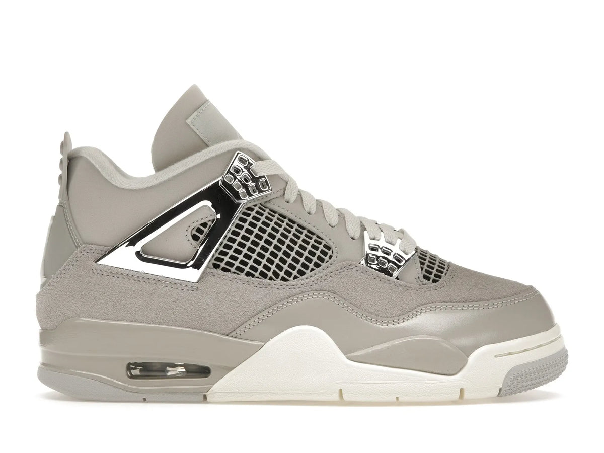 AIR JORDAN 4 FROZEN MOMENTS