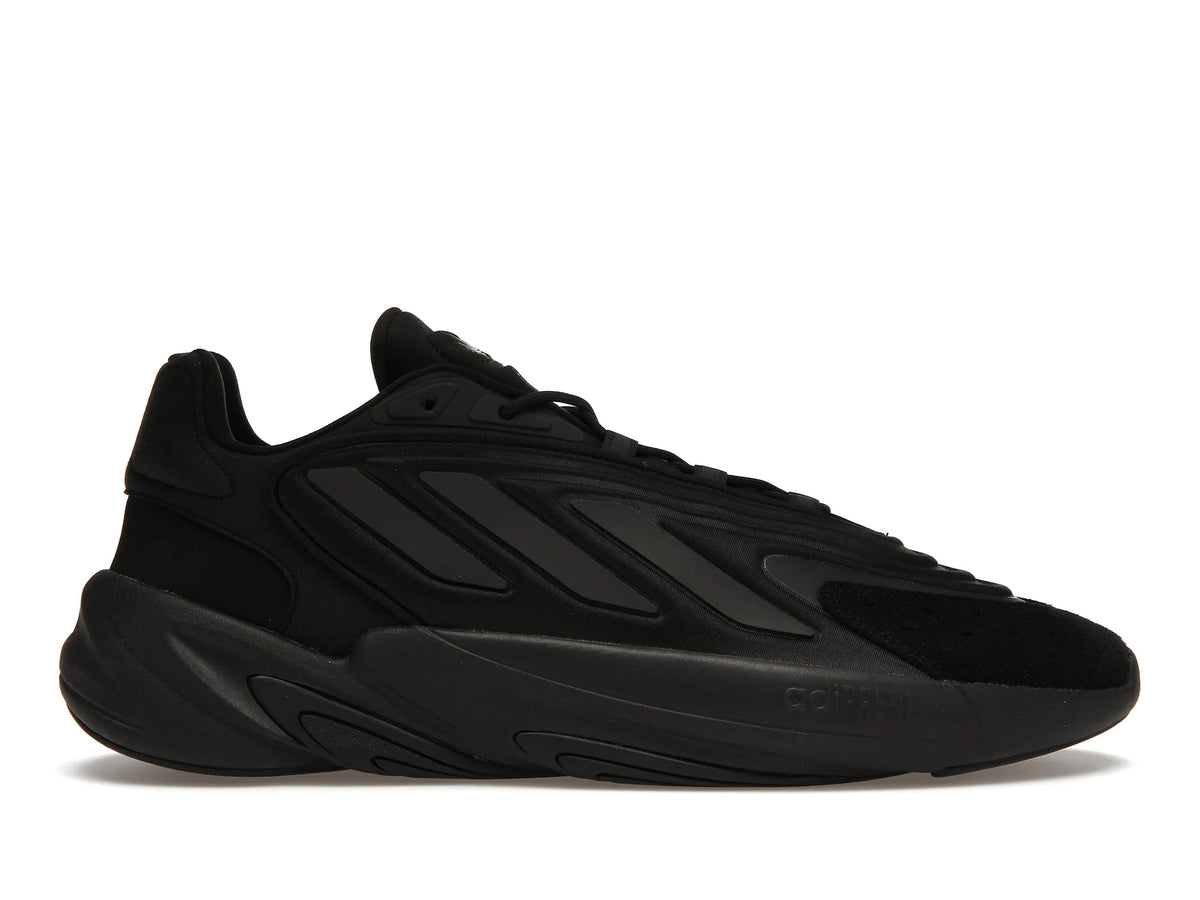 ADIDAS OZELIA TRIPLE BLACK