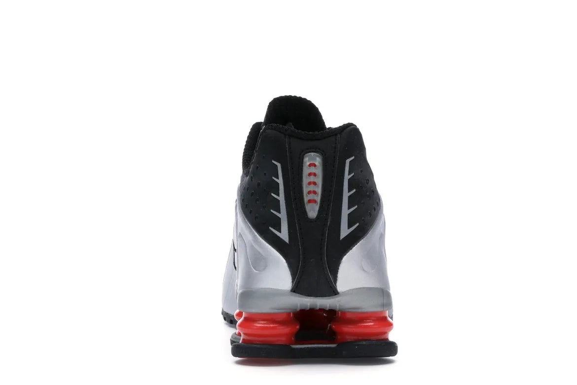 SHOX R4 BLACK METALLIC SILVER