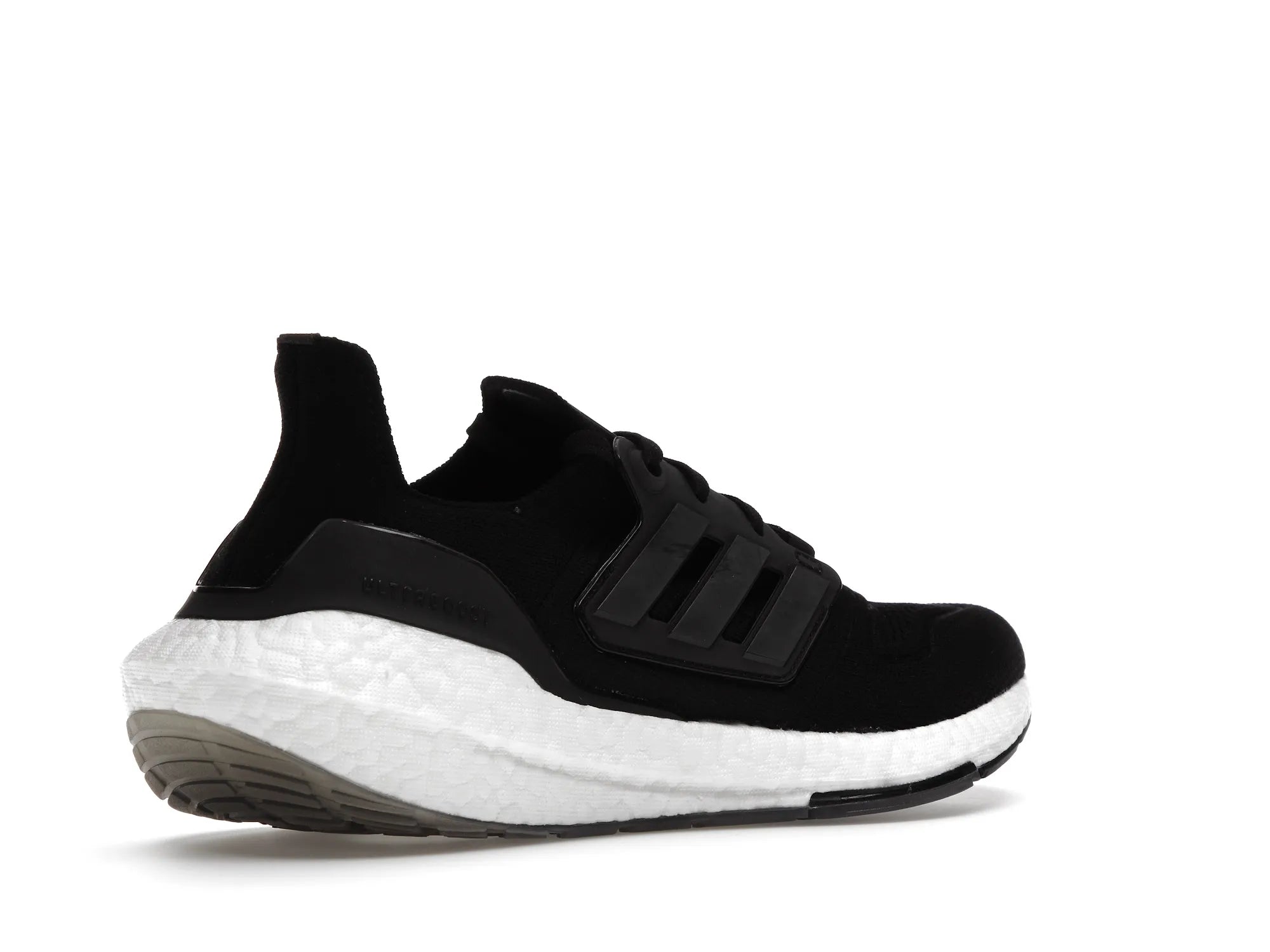 ADIDAS ULTRABOOST 22 BLACK WHITE