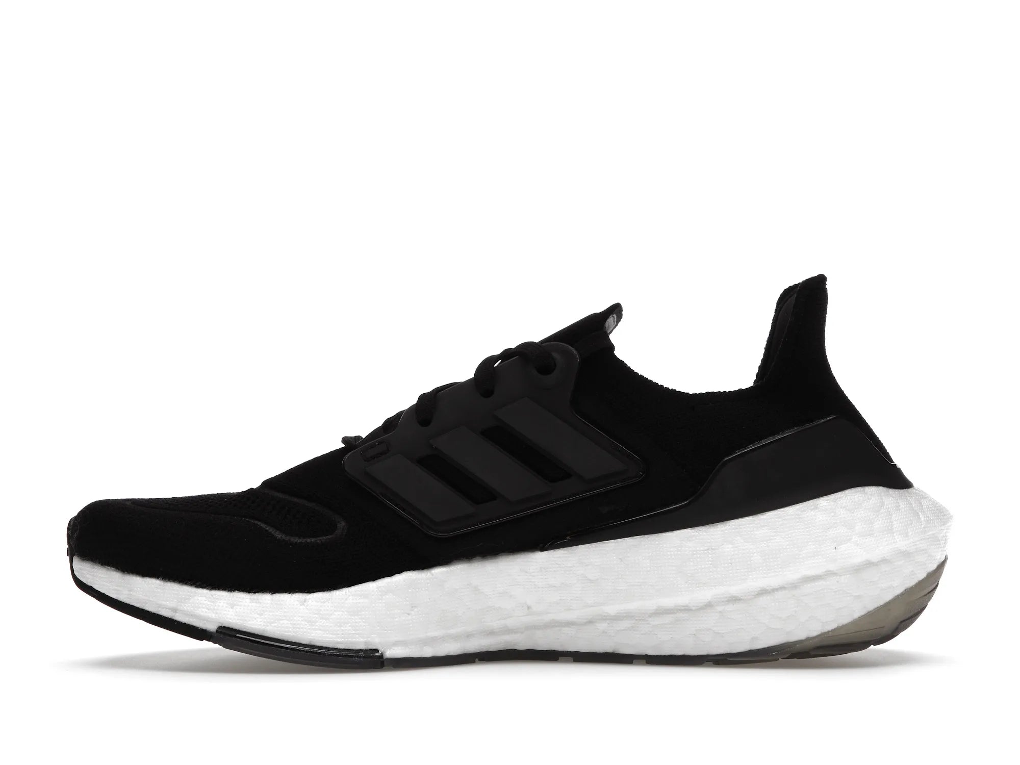 ADIDAS ULTRABOOST 22 BLACK WHITE