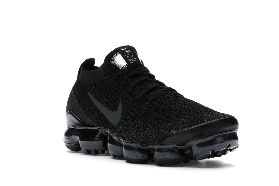 VAPORMAX FLYKNIT TRIPLE BLACK