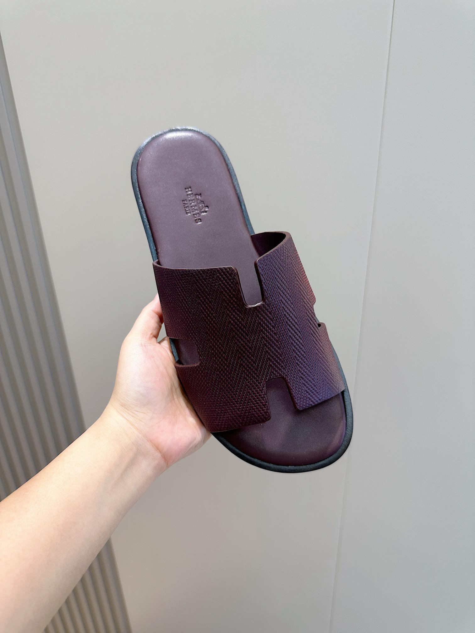 Hermes Lether Premium Slides