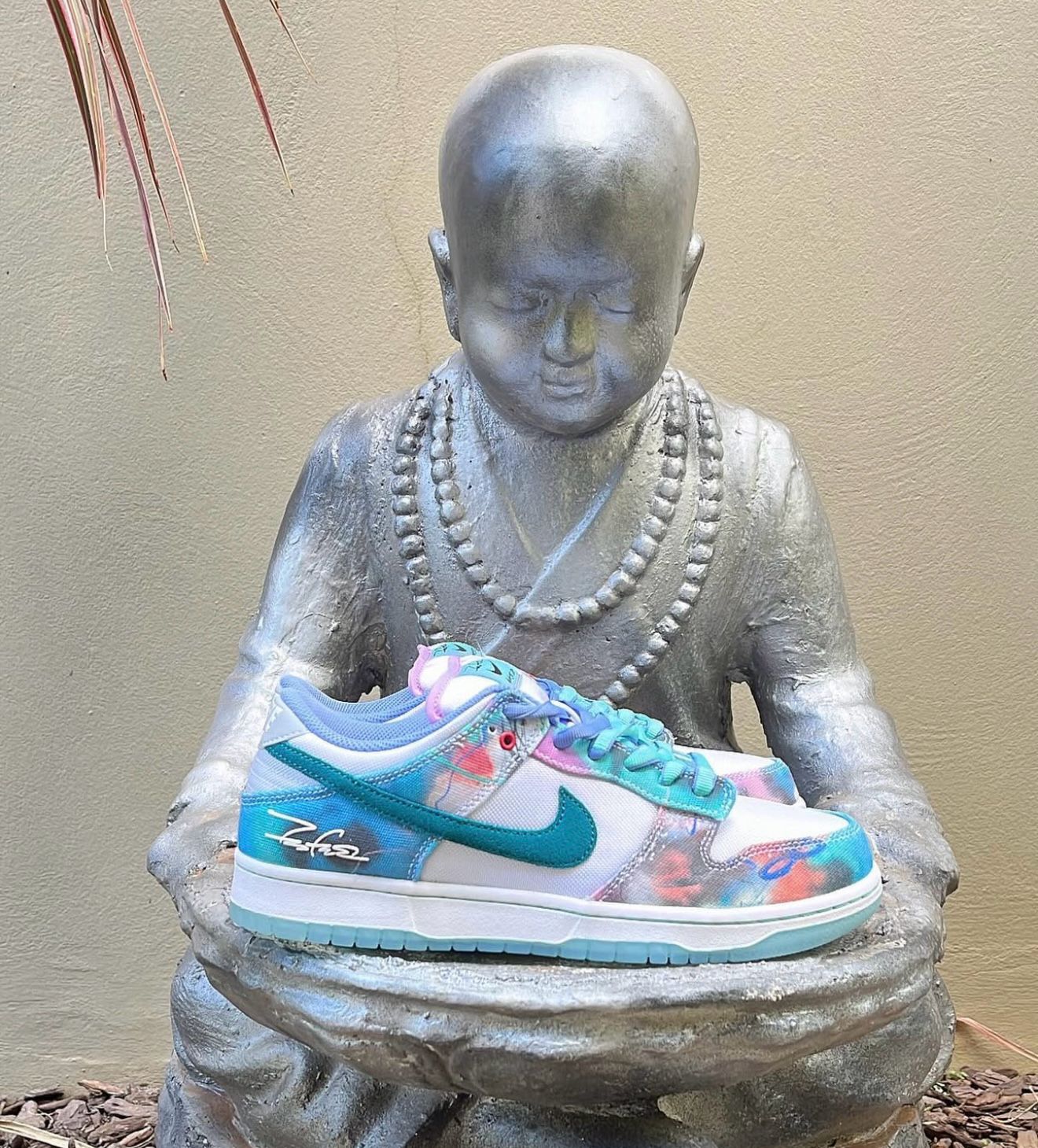 FUTURA LABORATORIES X NIKEMENS DUNK LOW BLEACHED AQUA