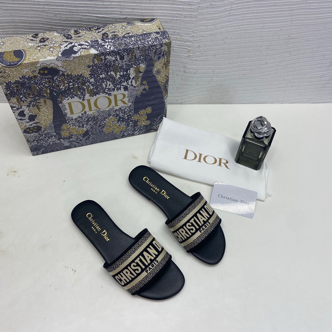 WMN Christian Dior Premium Dway Heeled Slide Sandals whit og box