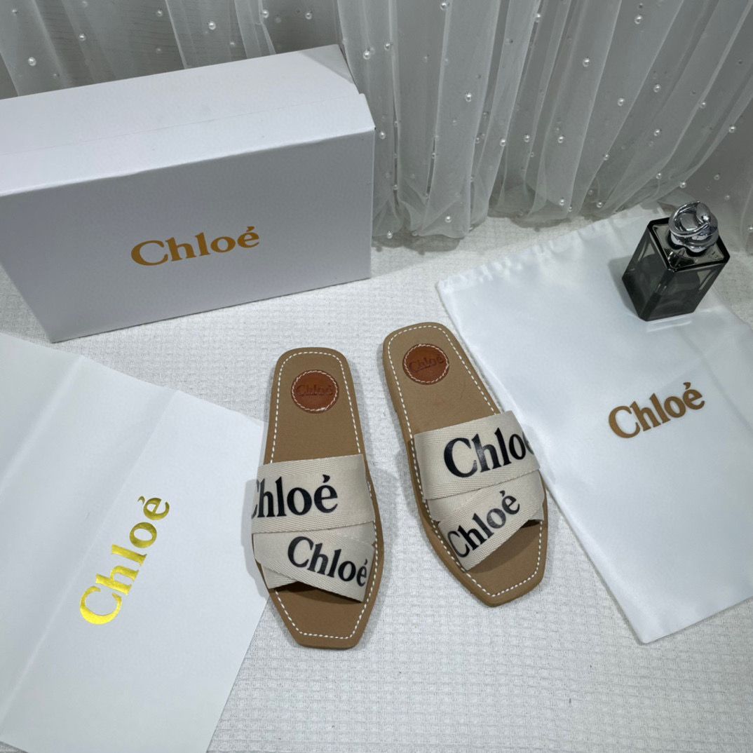 Chloe Premium Woody Slides Flats Whit og box
