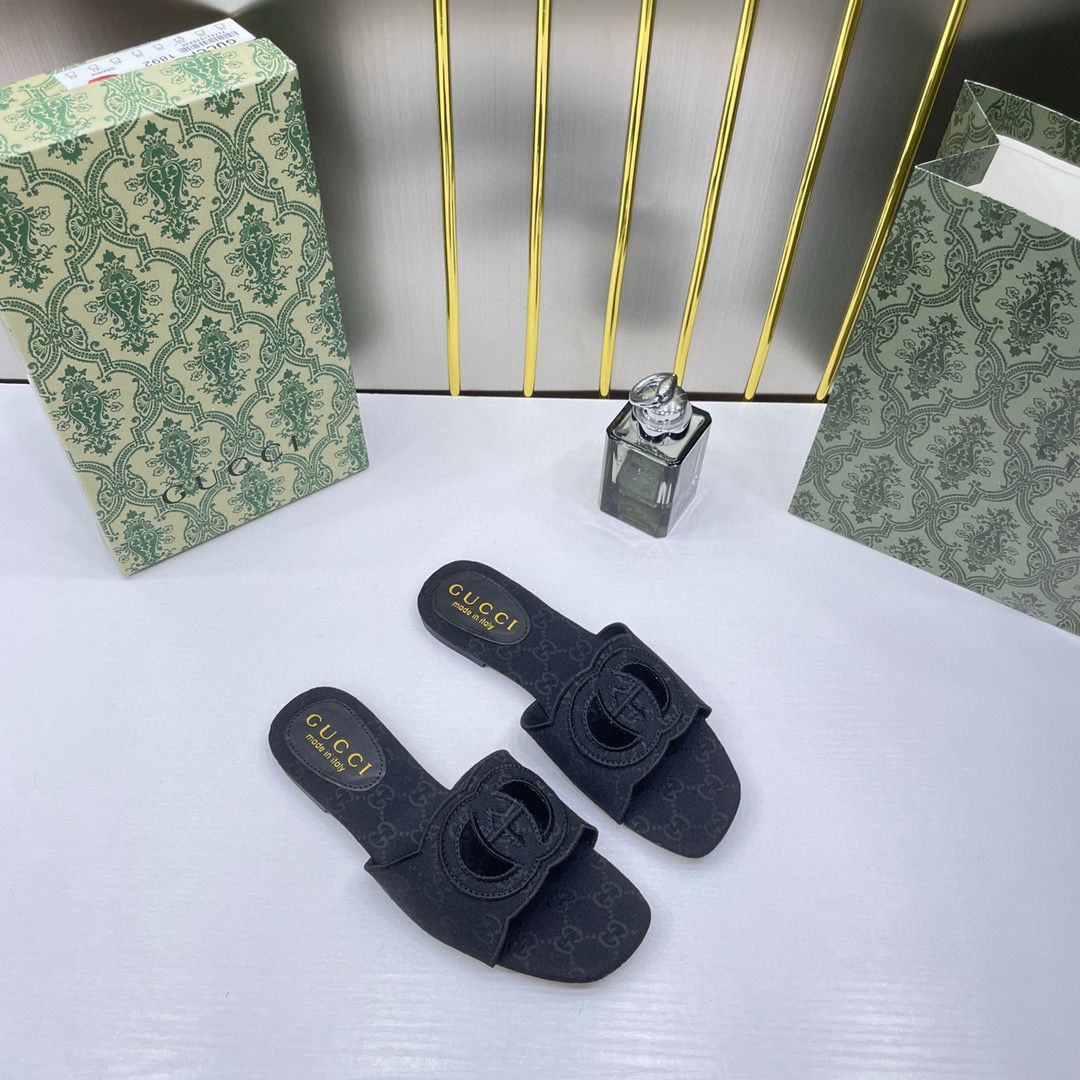 Gucci Premium sandal black whit og box