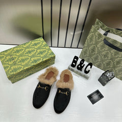 WMN Gucci Premium Black Velvet and Fur Lined Princetown Flat Mules