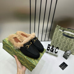 WMN Gucci Premium Black Velvet and Fur Lined Princetown Flat Mules