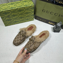 WMN Gucci Premium Brown Velvet and Fur Lined Princetown Flat Mules