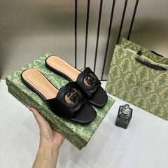 Gucci Premium Black Leather Interlocking G Flat Slides