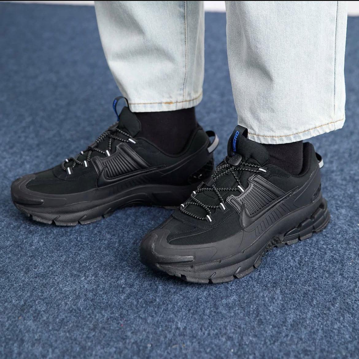 Nike Zoom Vomero Roam triple Black