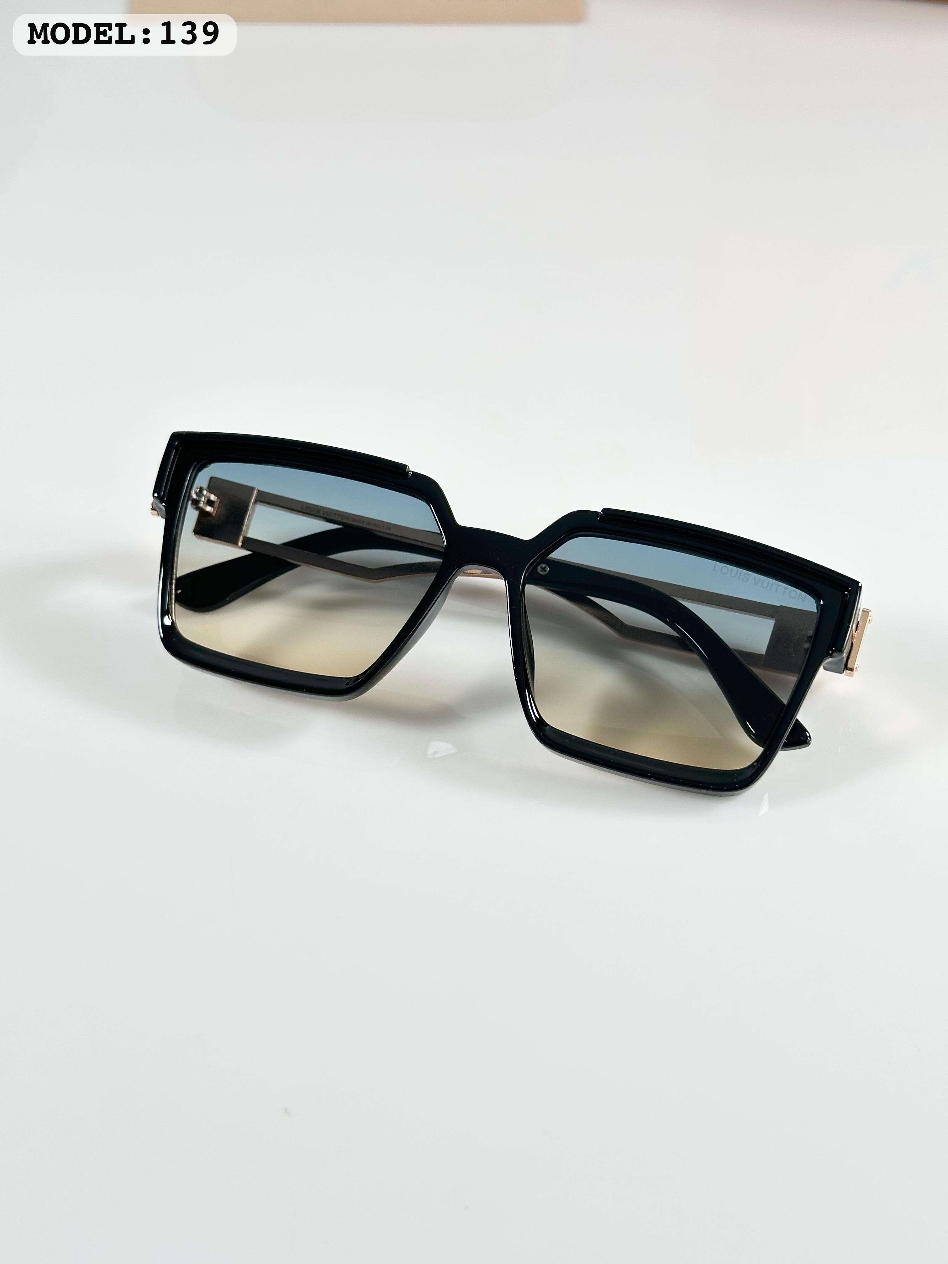 Louis Vuitton 139 Gold Black Green