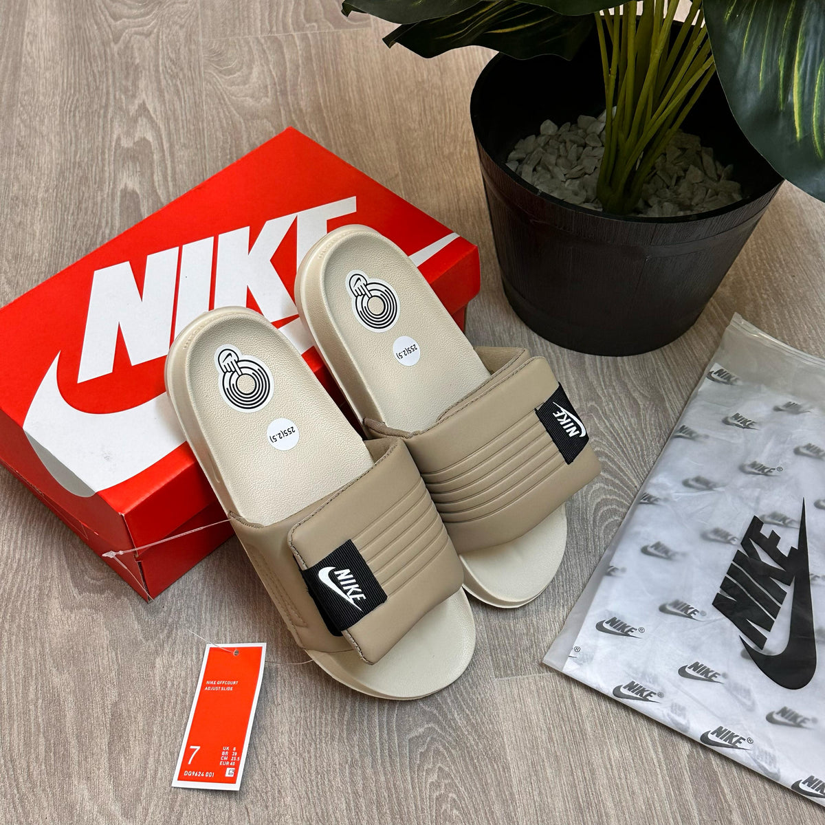 Nike Offcourt Adjust Premium Quality Slides