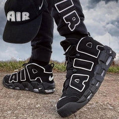 NIKE AIR  UPTEMPO BLACK WHITE