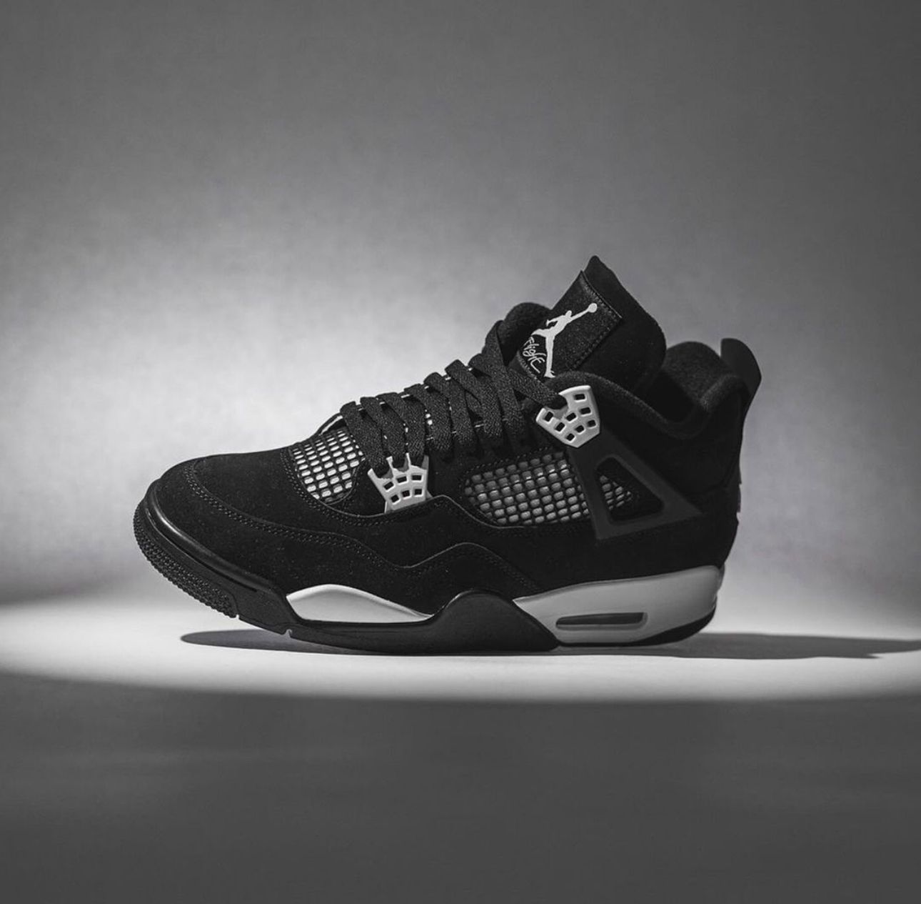 Nike air jordan 4 white thunder Semi Ua