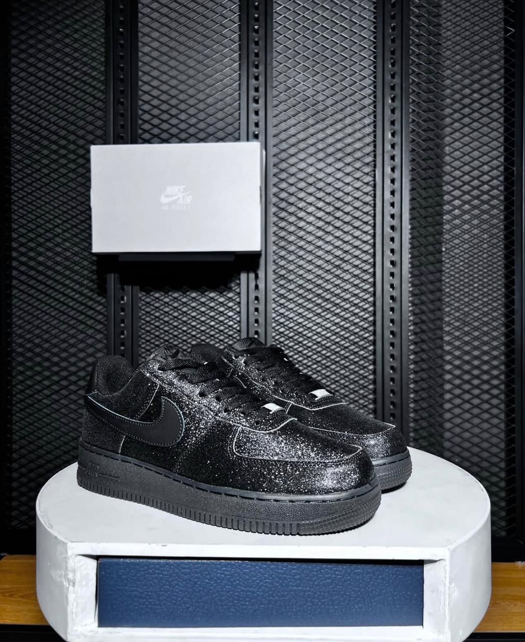 Nike Airforce 1 All Black Glitter