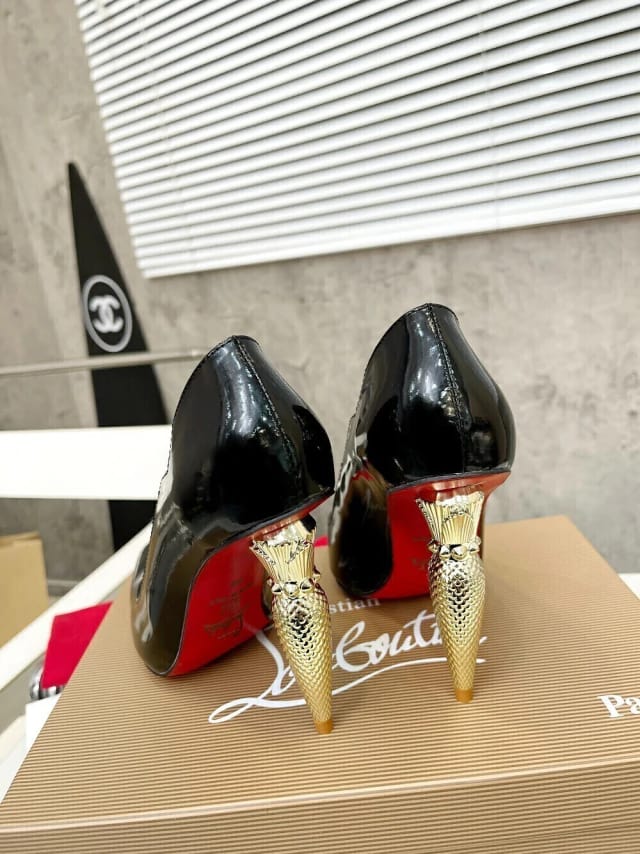 Christian Louboutin Lipstick Glossy Leather Black High Quality Heels With Dust Bag & OG Box