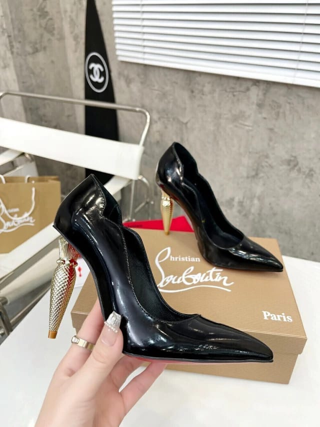Christian Louboutin Lipstick Glossy Leather Black High Quality Heels With Dust Bag & OG Box