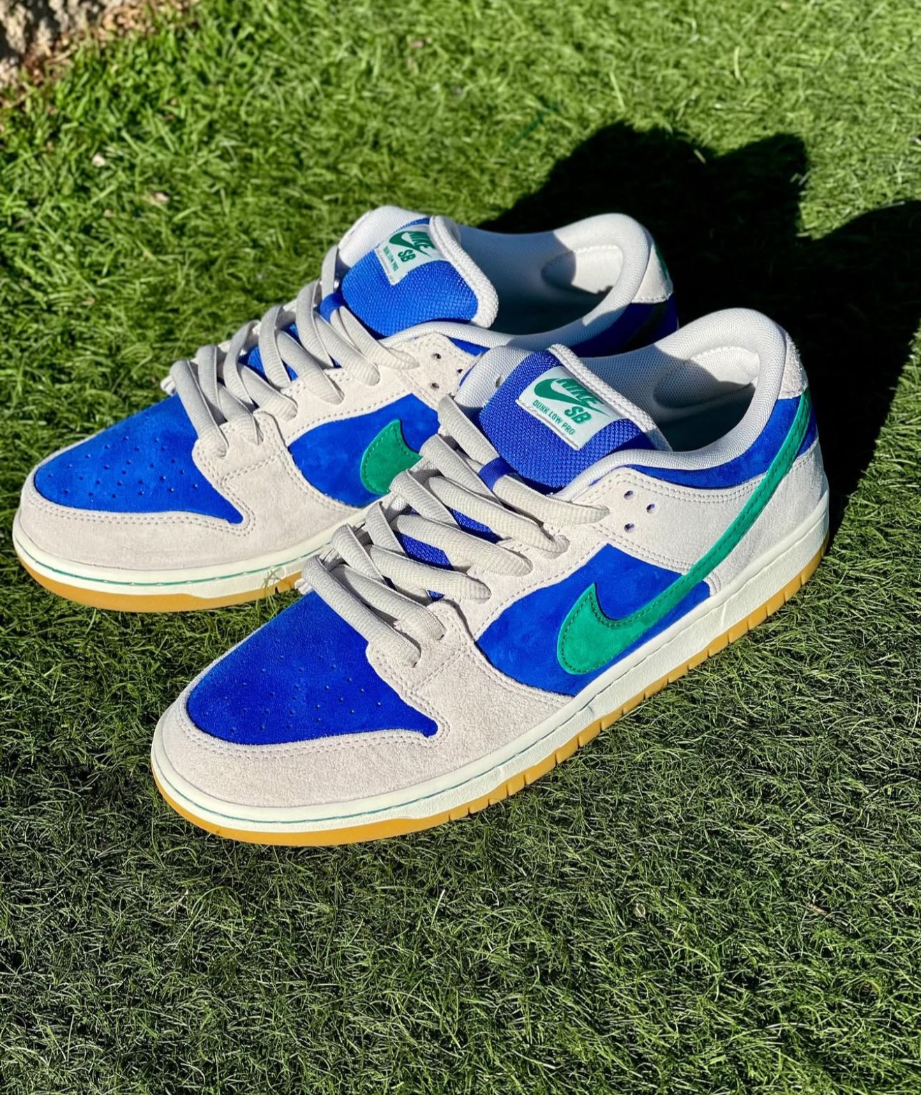 Nike SB Dunk Low Pro Hyper Royal Malachite