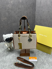 Michael Kors Cynthia Signature Bag With OG Box & Dust Bag 2001 Beige brown